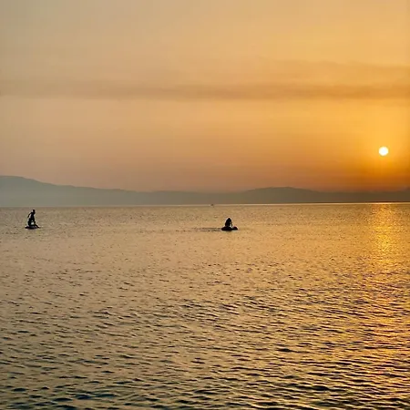 Holiday home Gregory's House Avia